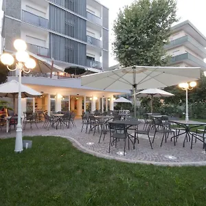 Hotel Corona 3*, Riccione Italia